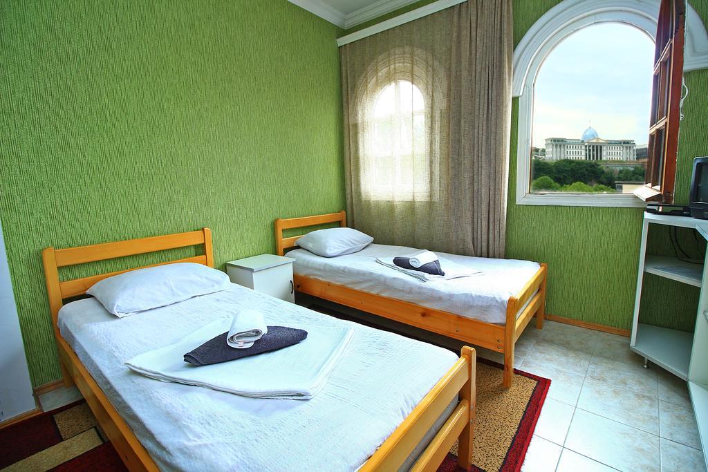 Babilina Hotel Tbilisi Exterior foto