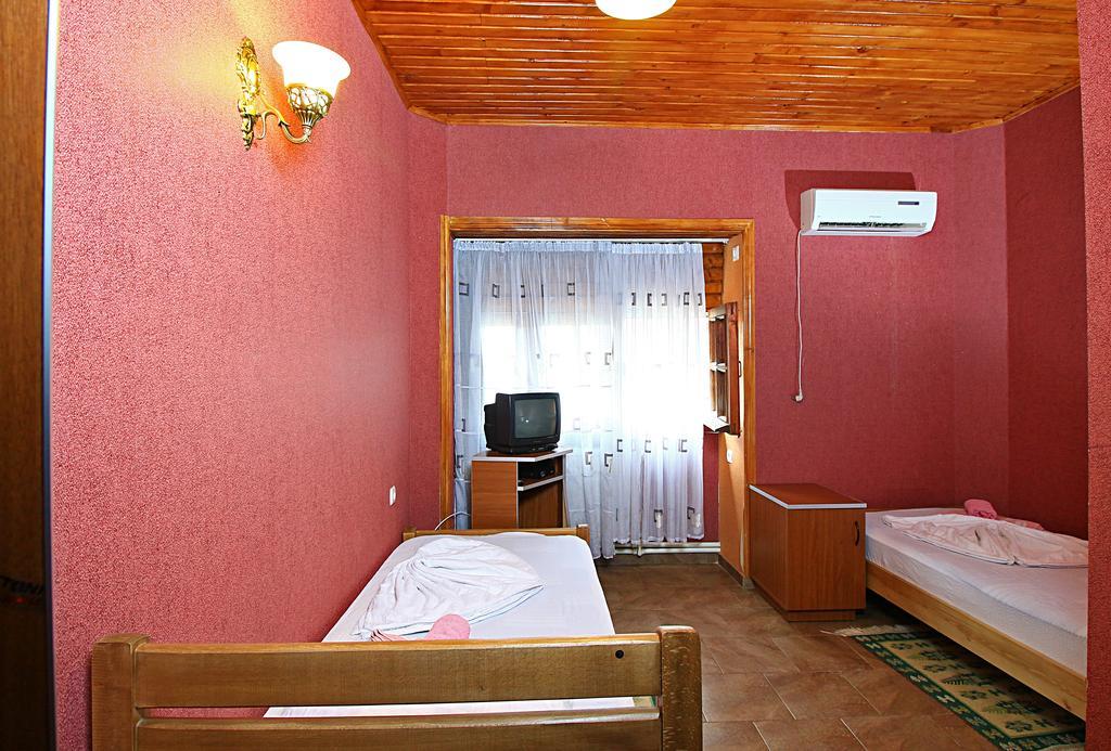 Babilina Hotel Tbilisi Exterior foto