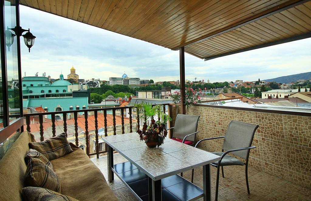 Babilina Hotel Tbilisi Exterior foto